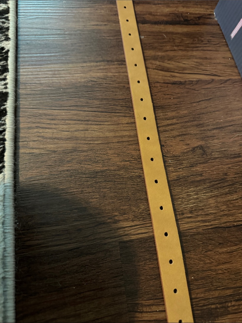 Tommy Hilfiger Brown Leather Belt with Gold H Buckle - Picture 4 of 5